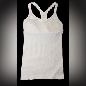 Lululemon EB street top ribbed
lululemon athletica size 4